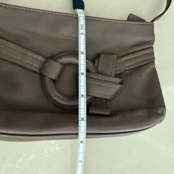 Sequoia Harmony Crossbody Purse - Soft Brown Leather, Zip Top - Picture 8 of 10